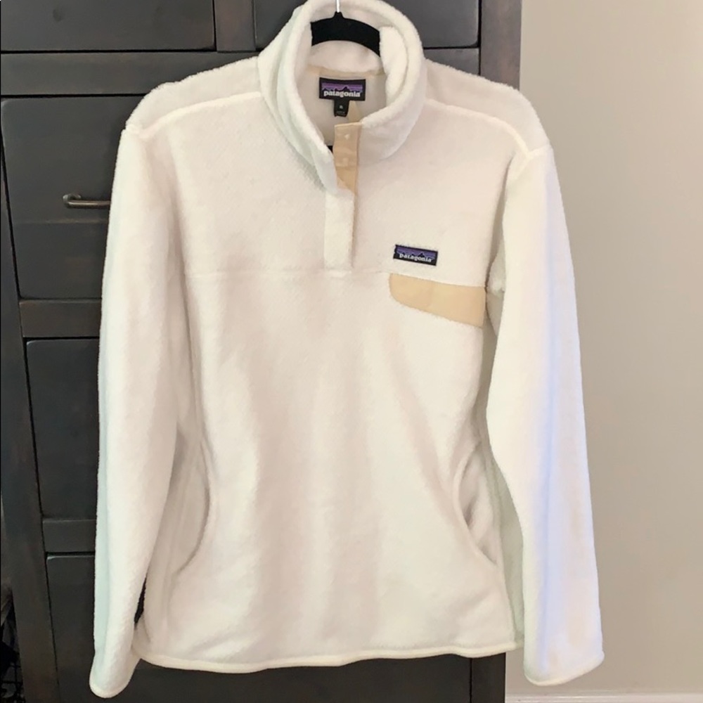 Womens Patagonia pullover